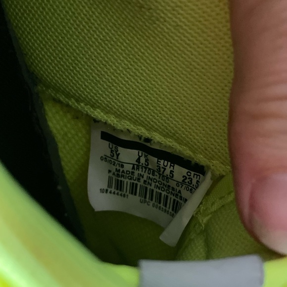 2018 Air Force 1 '07 LV8 'Overbranding' Limited Edition Highlighter yell… - Picture 6 of 14